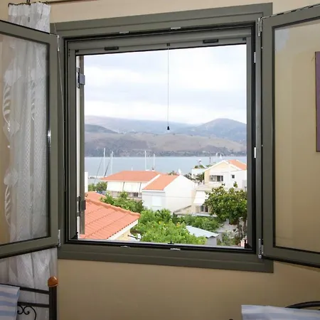 Charming In Kefalonia Island! Lixouri